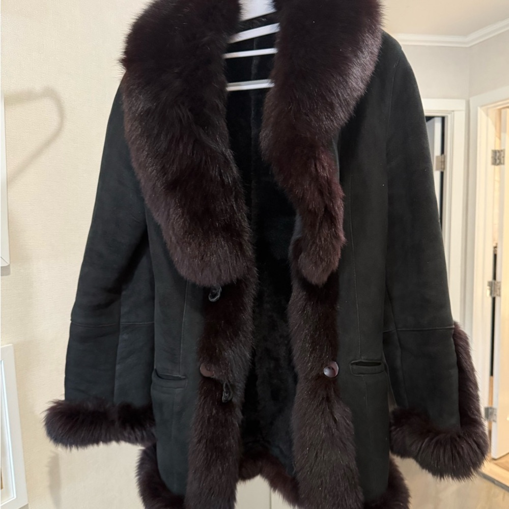 Luxurious Black and chocolate Brown Fur-Trimmed Women's Coat